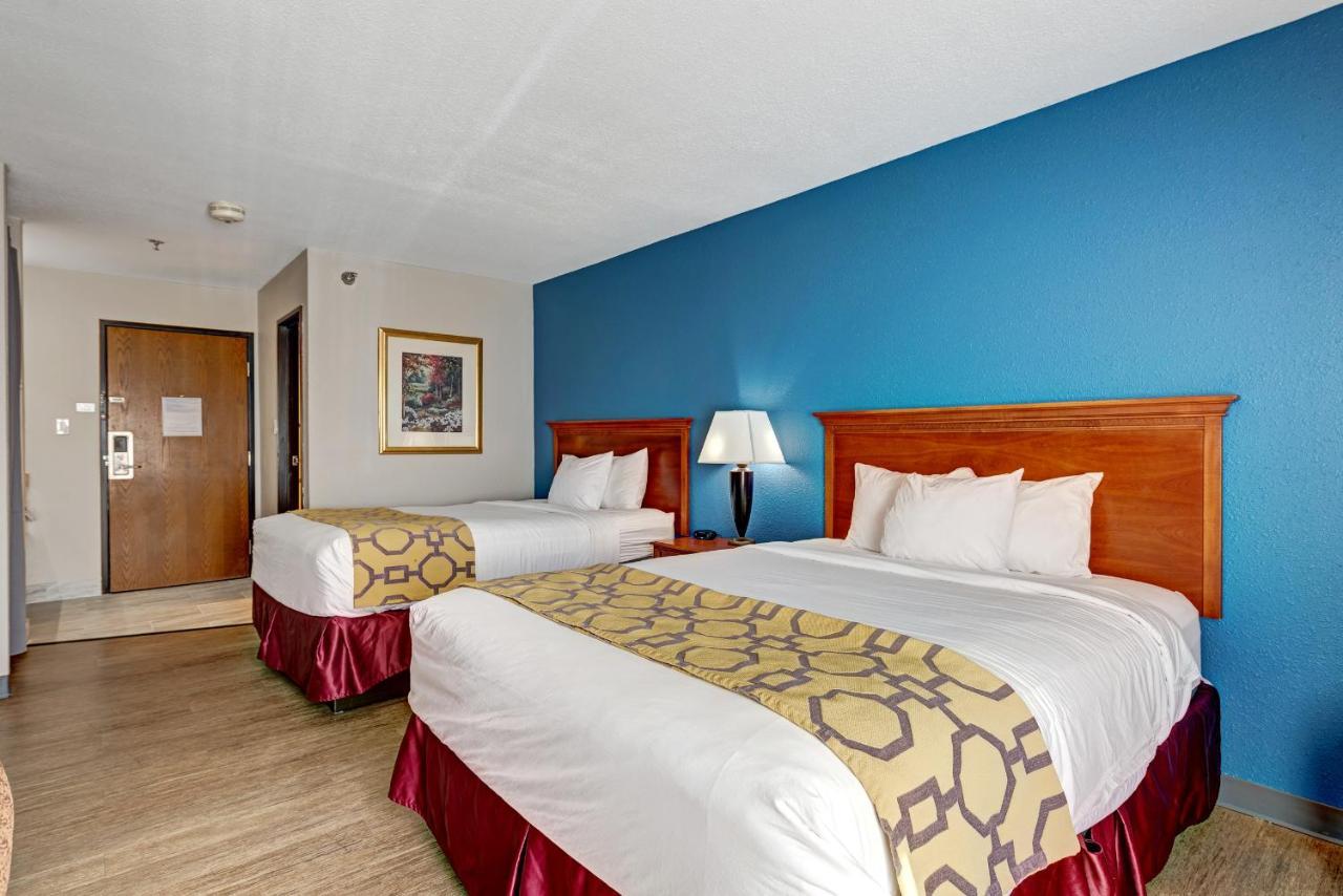 Baymont By Wyndham Salida Hotel Exterior photo