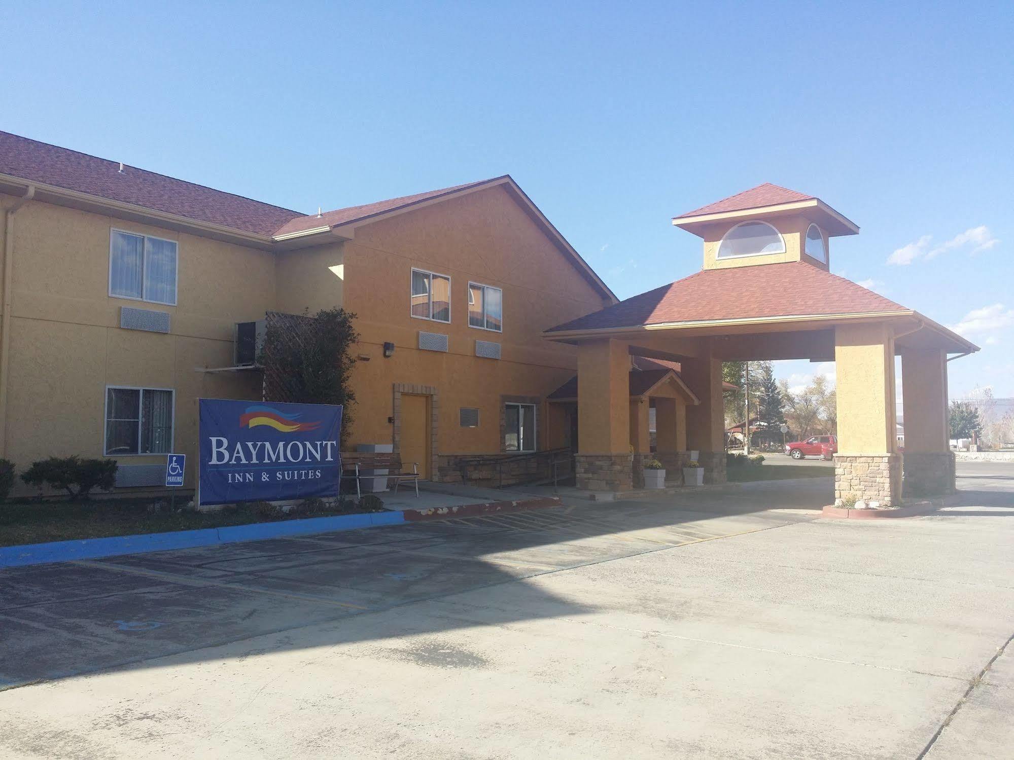 Baymont By Wyndham Salida Hotel Exterior photo